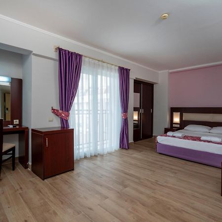 White Lilyum Hotel Antalya Bagian luar foto