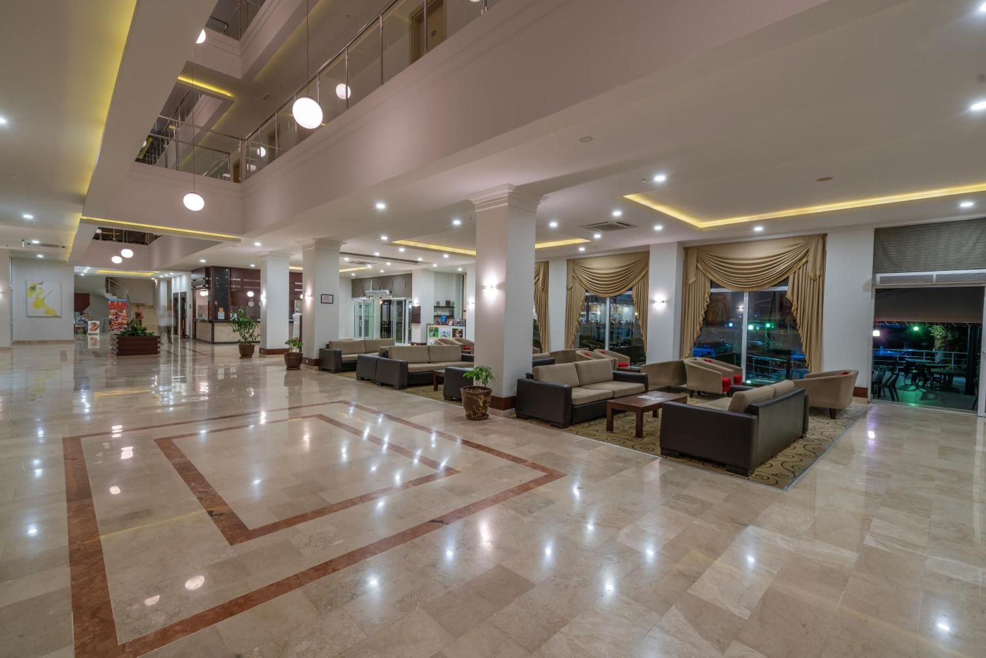 White Lilyum Hotel Antalya Bagian luar foto